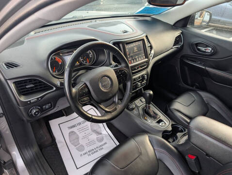 2019 Jeep Cherokee Trailhawk