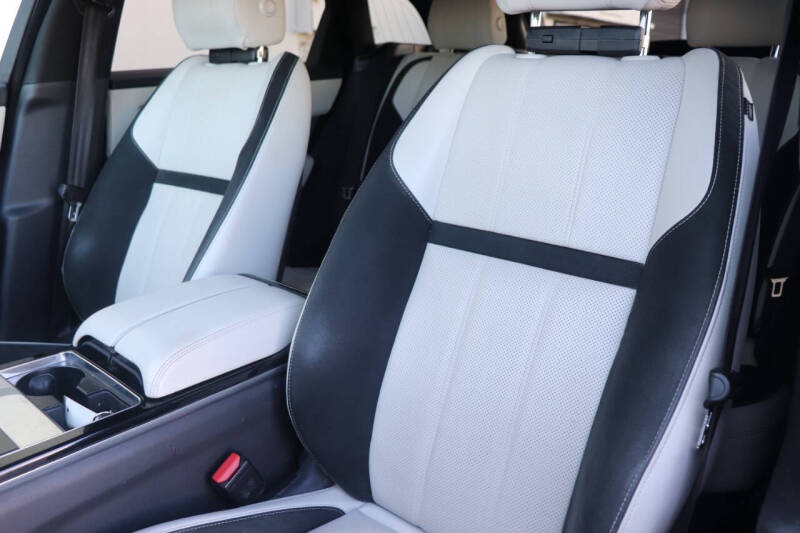 2019 Land Rover Range Rover Velar P250 R-Dynamic SE