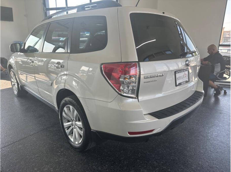 2011 Subaru Forester 2.5X Premium