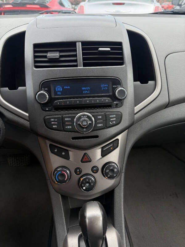 2012 Chevrolet Sonic LT