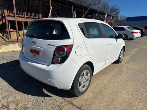 2014 Chevrolet Sonic LS Auto