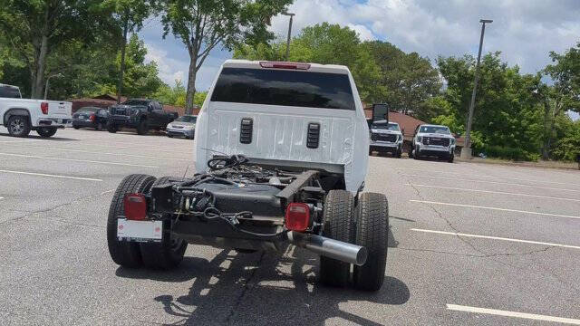 2025 GMC Sierra 3500HD CC Pro