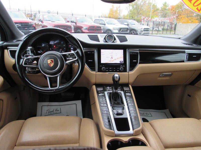 2018 Porsche Macan