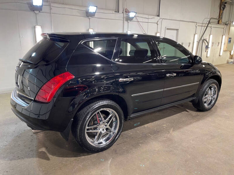 Used 2005 Nissan Murano S with VIN JN8AZ08T85W305585 for sale in Sioux Falls, SD