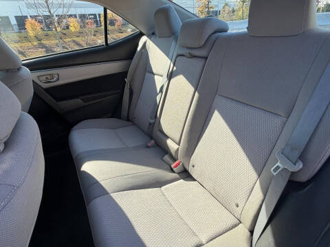 2015 Toyota Corolla LE