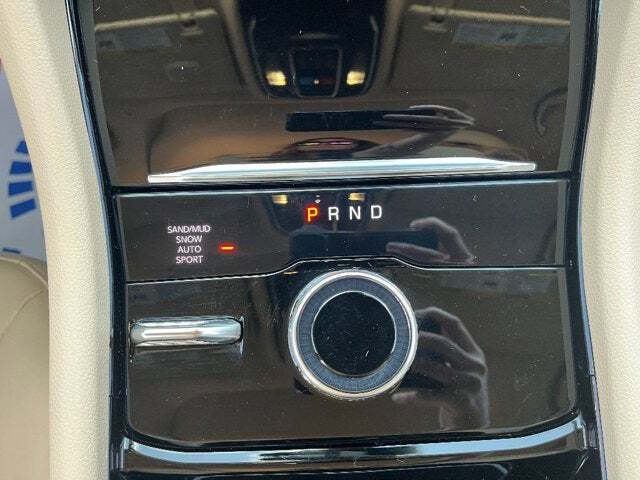 2022 Jeep Grand Cherokee 34