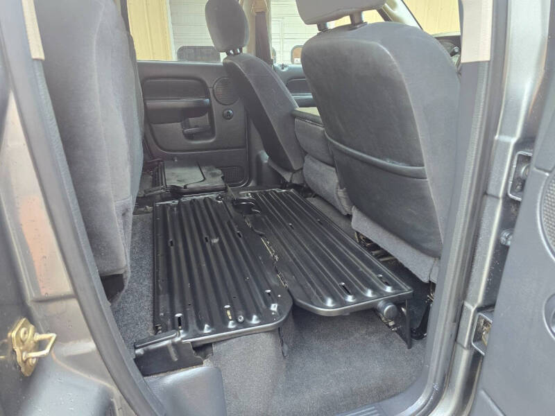 2005 Dodge Ram 2500 SLT