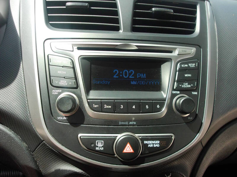 2015 Hyundai Accent GS