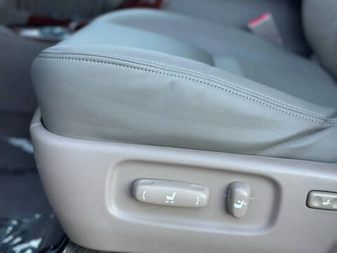 2005 Toyota Sequoia Limited