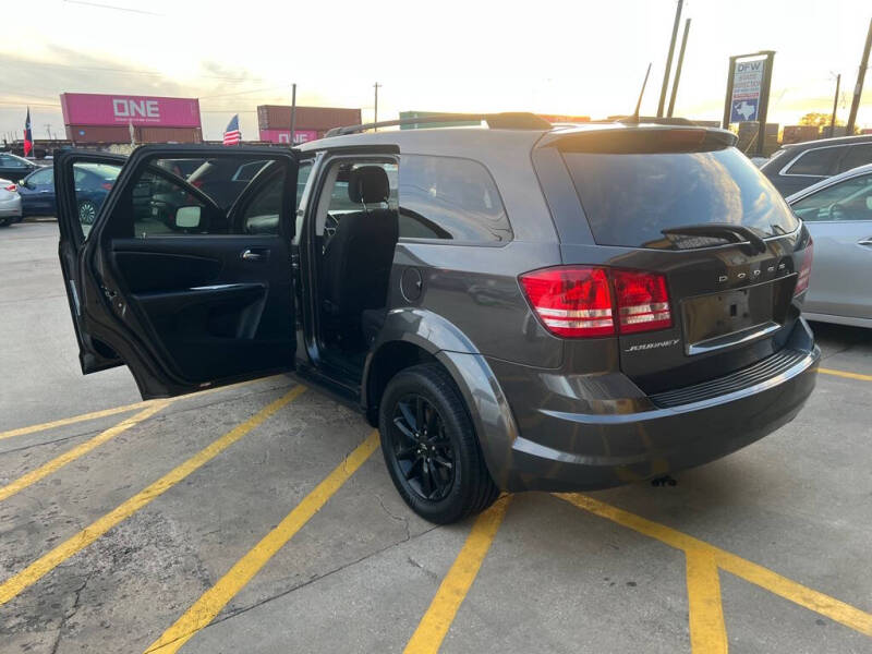 2020 Dodge Journey SE Value