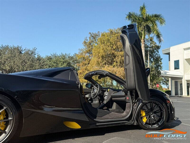 2022 McLaren 720S Spider Performance