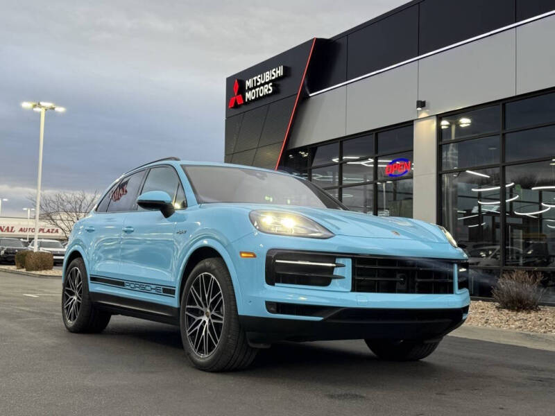 2025 Porsche Cayenne E-Hybrid's photo
