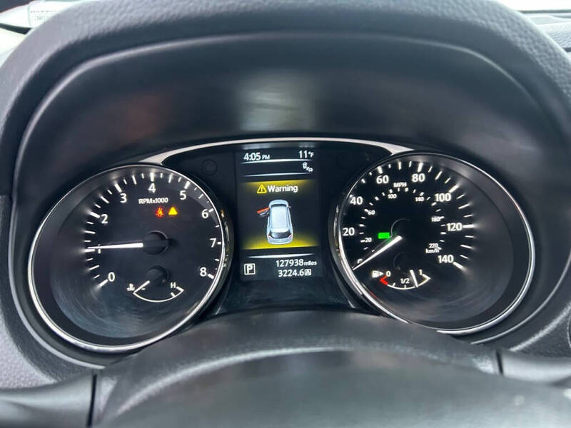 2015 Nissan Rogue SV