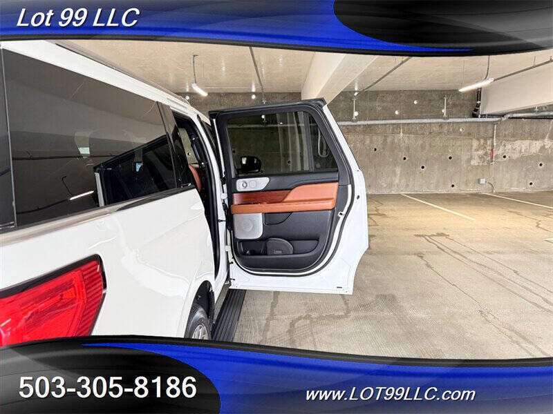 2021 Lincoln Navigator L Reserve