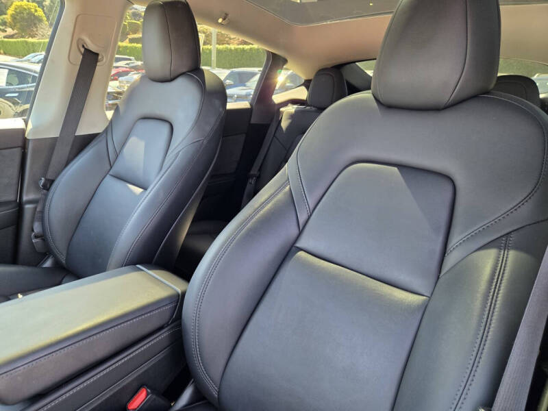2023 Tesla Model Y Performance