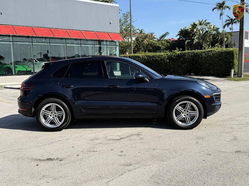 2017 Porsche Macan
