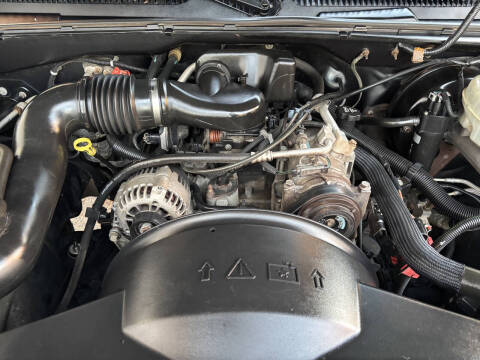 2004 Chevrolet Silverado 1500 Work Truck