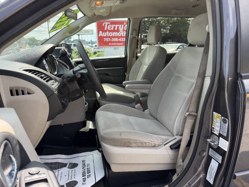 2015 Dodge Grand Caravan SE