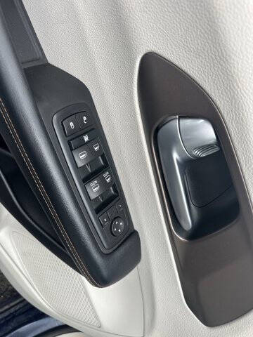 2017 Chrysler Pacifica LX
