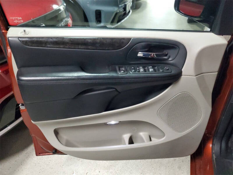 2012 Dodge Grand Caravan SXT