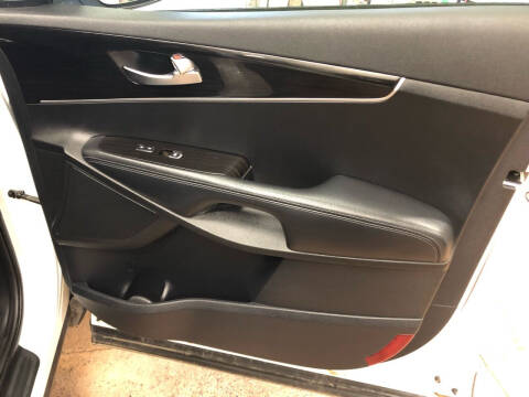 2020 Kia Sorento LX V6