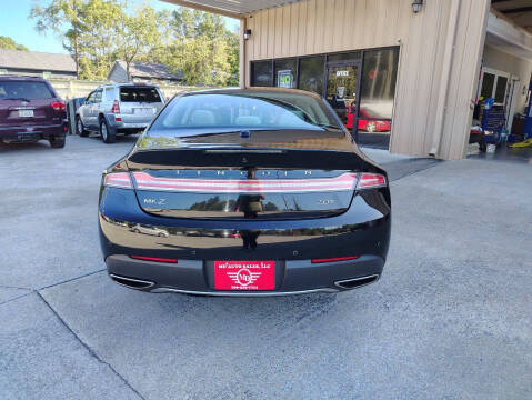 2017 Lincoln MKZ Select