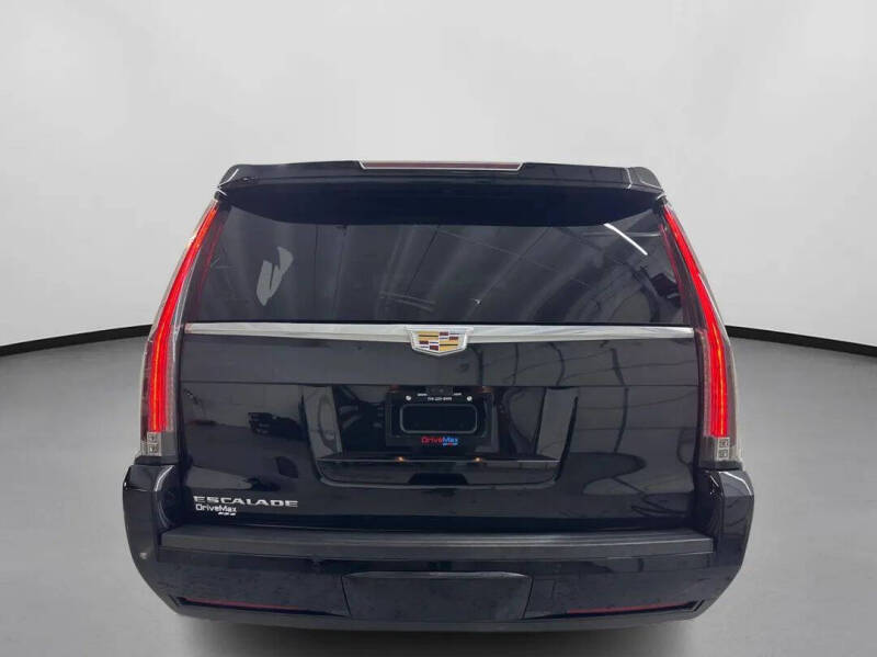 2020 Cadillac Escalade ESV Premium Luxury