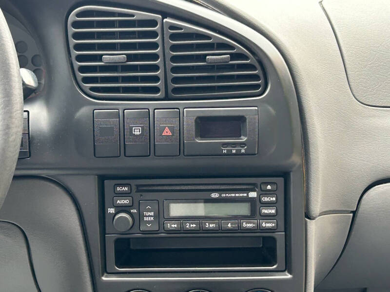 2004 Kia Spectra GS