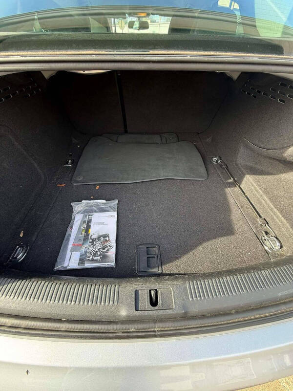 2015 Audi A4 2.0T quattro Premium