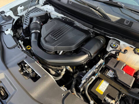2024 GMC Acadia Elevation
