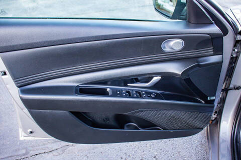 2023 Hyundai Elantra