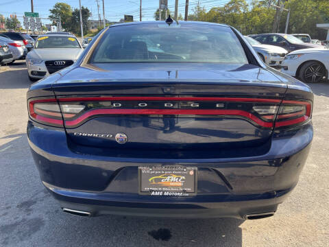 2017 Dodge Charger SXT