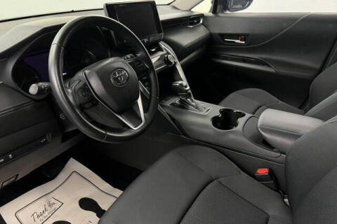 2024 Toyota Venza LE