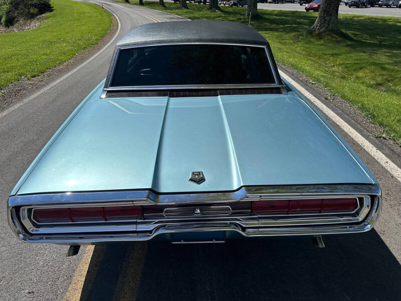 1966 Ford Thunderbird