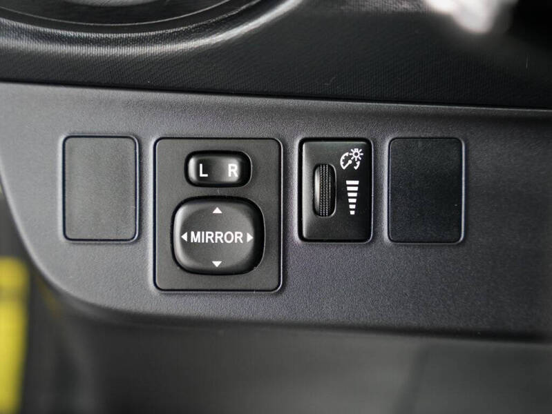 2015 Toyota Prius c One