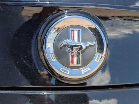 2013 Ford Mustang V6