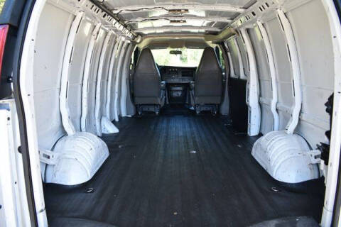 2023 Chevrolet Express 2500