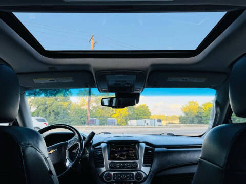 2016 Chevrolet Suburban LT