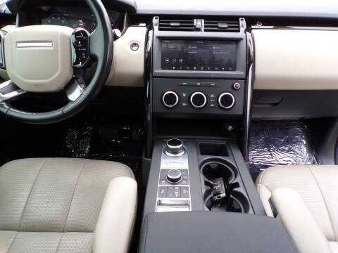 2020 Land Rover Discovery SE