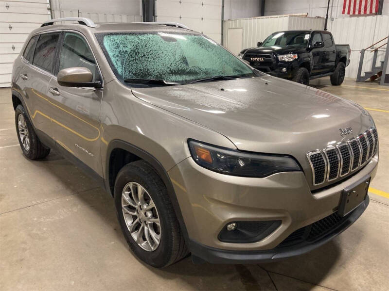 2019 Jeep Cherokee for sale at Auto Site Inc in Ravenna OH