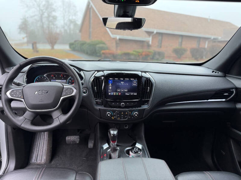 2022 Chevrolet Traverse RS