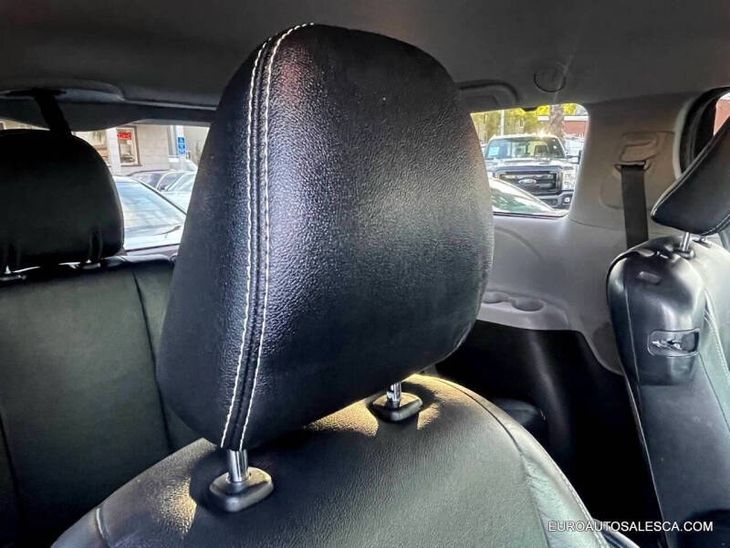 2018 Toyota Sienna SE Premium 8-Passenger