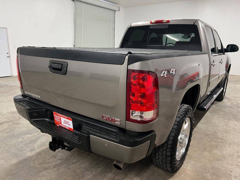 2013 GMC Sierra 2500HD Denali