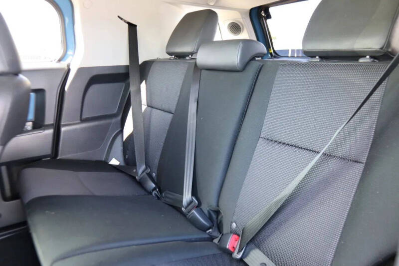 2012 Toyota FJ Cruiser