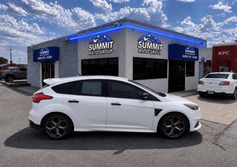2017 Ford Focus ST