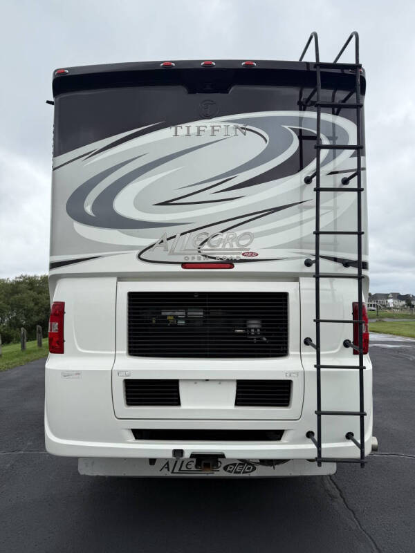 2016 Tiffin Allegro Open Road RED 33AA