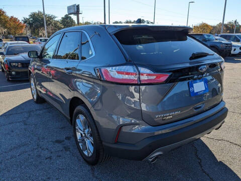 2024 Ford Edge Titanium
