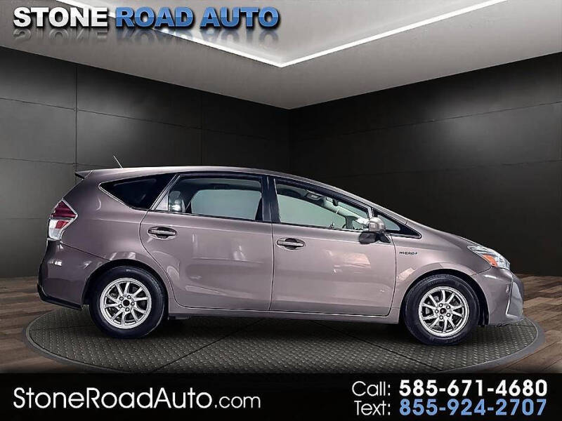 2016 Toyota Prius v