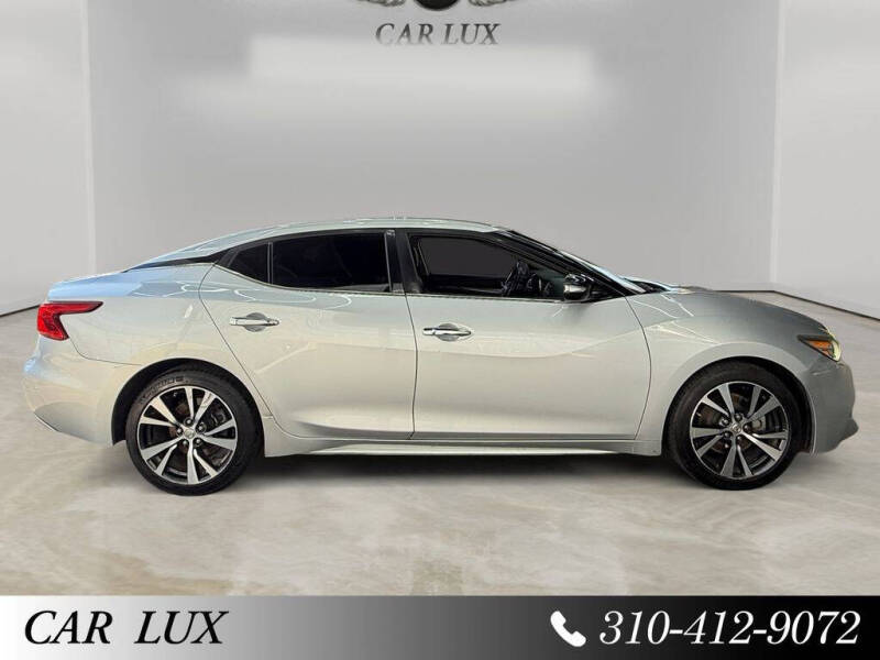 2017 Nissan Maxima