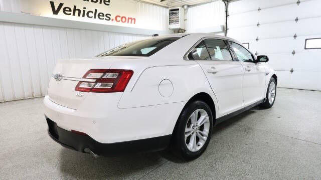 2019 Ford Taurus SEL